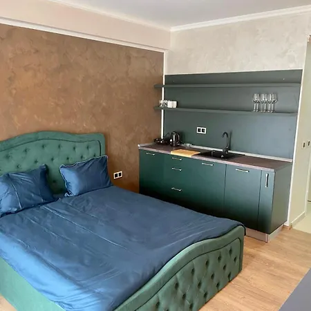 Blaxy Aparthotel